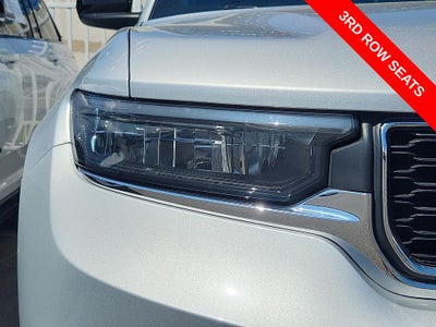 2023 Jeep Grand Cherokee L Laredo 4x4