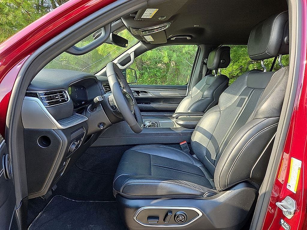 2024 Jeep Wagoneer L Series II 4x4