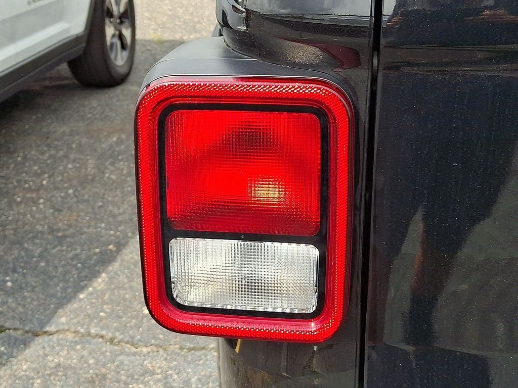 2023 Jeep Gladiator Willys 4x4