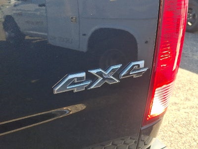 2017 RAM 1500 Big Horn Crew Cab 4x4 5'7' Box