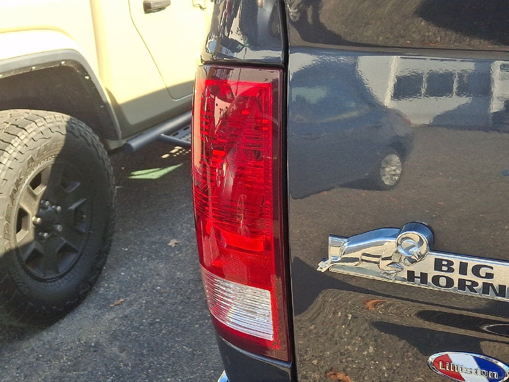 2017 RAM 1500 Big Horn Crew Cab 4x4 5'7' Box