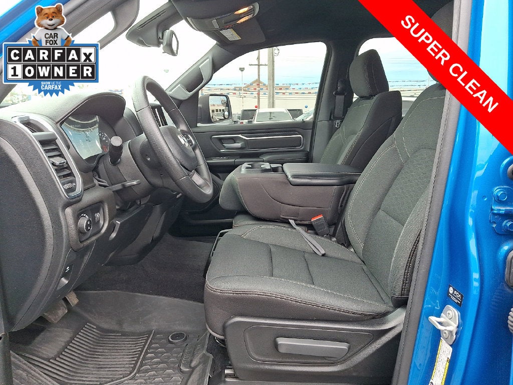 2025 RAM 1500 Big Horn Crew Cab 4x4 5'7' Box