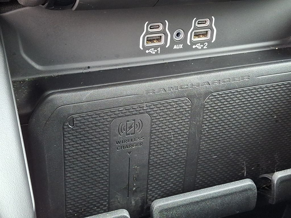 2025 RAM 1500 Big Horn Crew Cab 4x4 5'7' Box