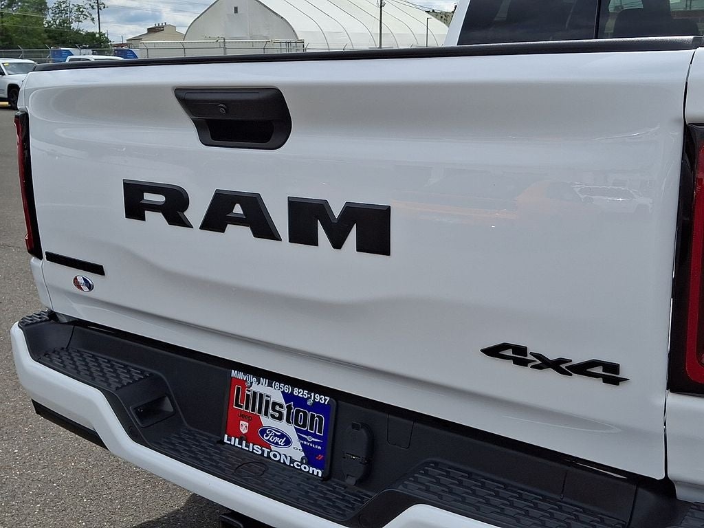 2025 RAM 1500 Big Horn Crew Cab 4x4 5'7' Box