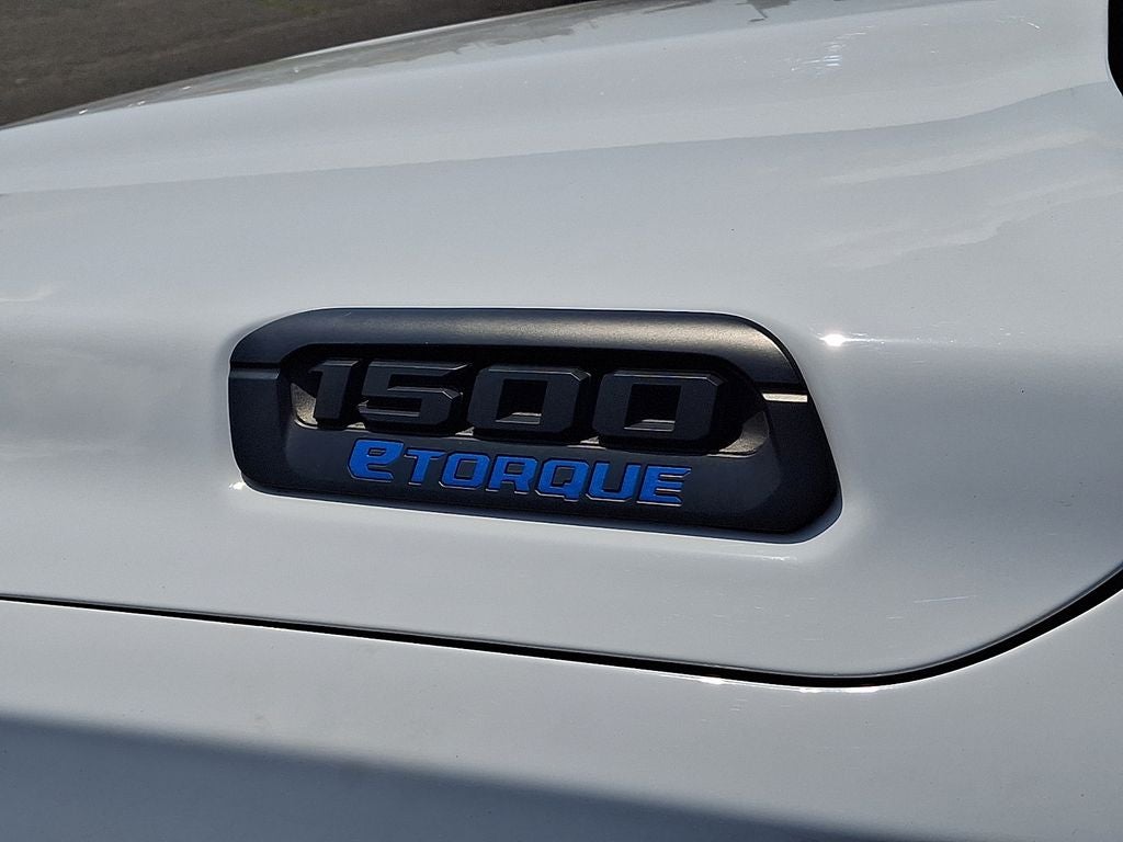 2023 RAM 1500 Big Horn Crew Cab 4x4 5'7' Box