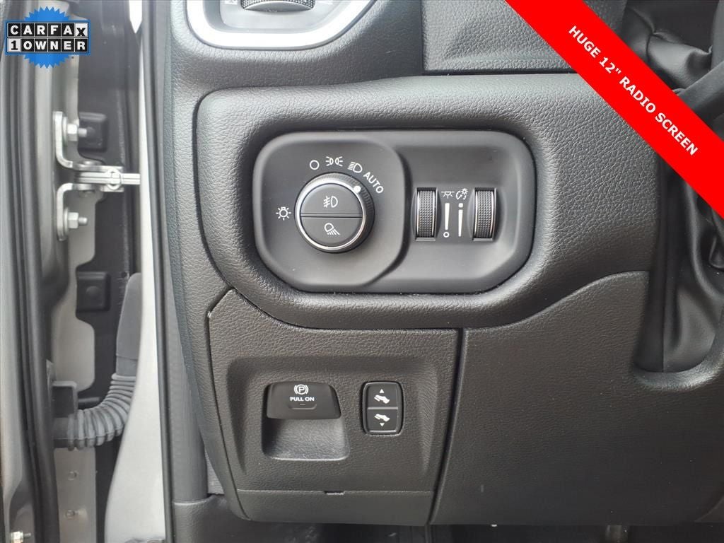 2025 RAM 1500 Big Horn Crew Cab 4x4 5'7' Box