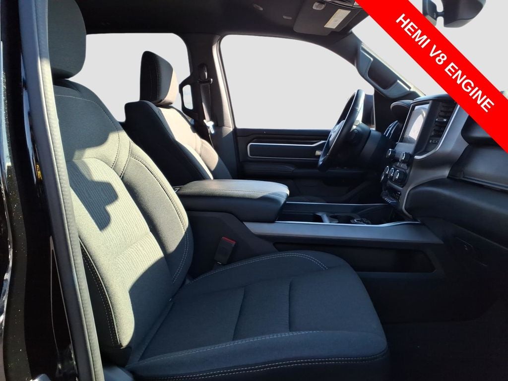 2022 RAM 1500 Big Horn Crew Cab 4x4 5'7' Box