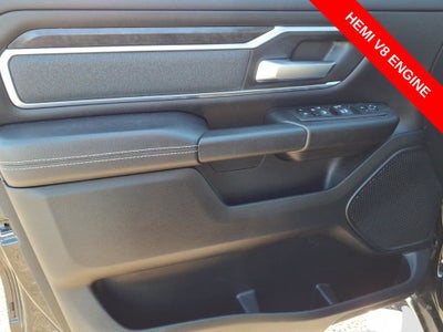 2022 RAM 1500 Big Horn Crew Cab 4x4 5'7' Box