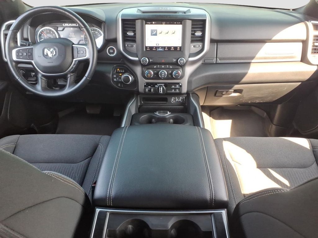 2022 RAM 1500 Big Horn Crew Cab 4x4 5'7' Box