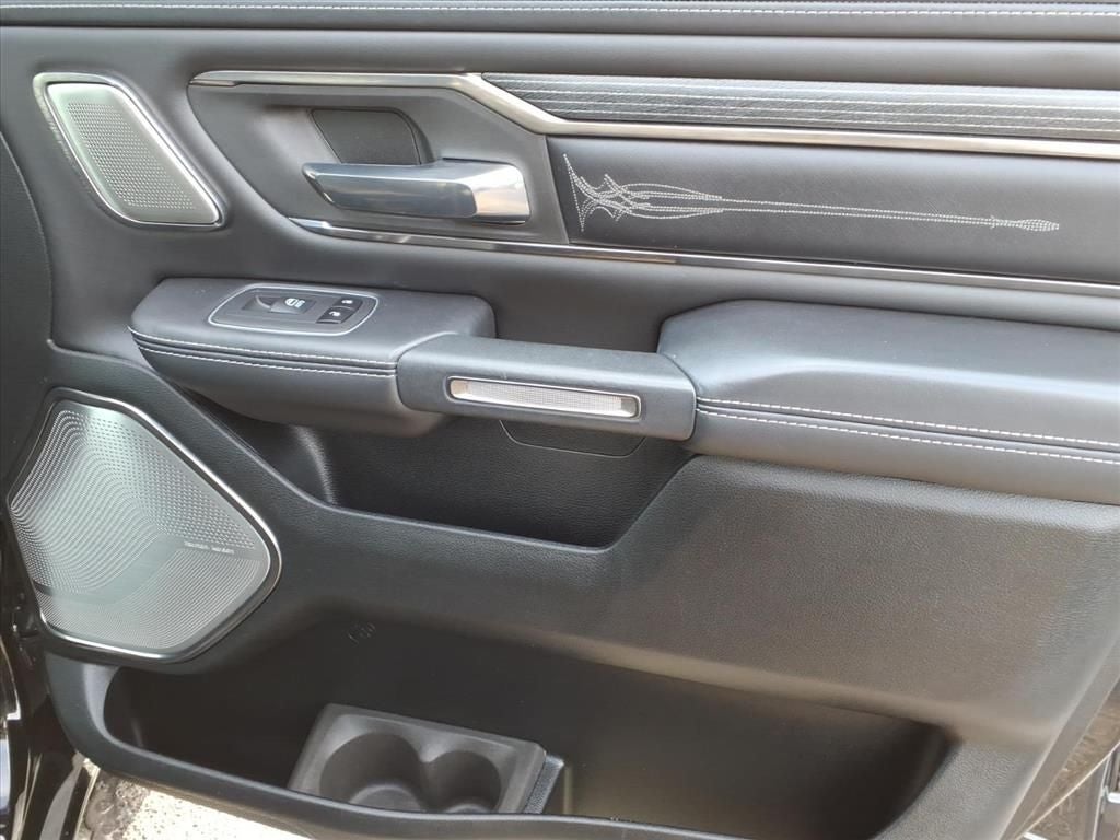 2020 RAM 1500 Limited Crew Cab 4x4 5'7' Box