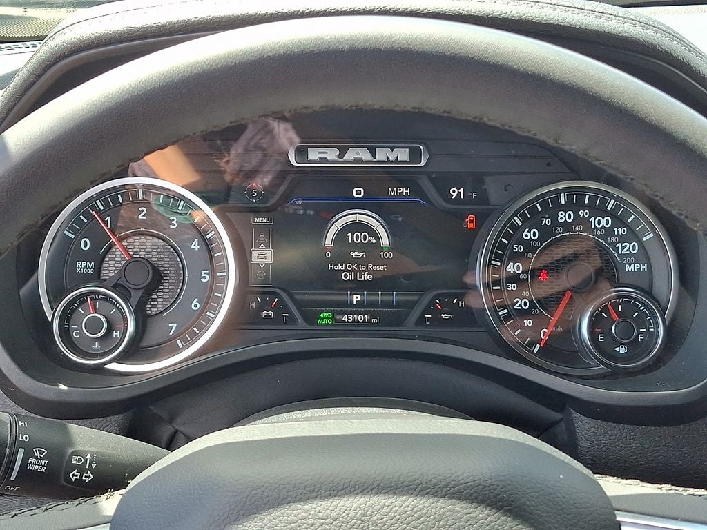 2025 RAM 1500 Laramie Crew Cab 4x4 5'7' Box