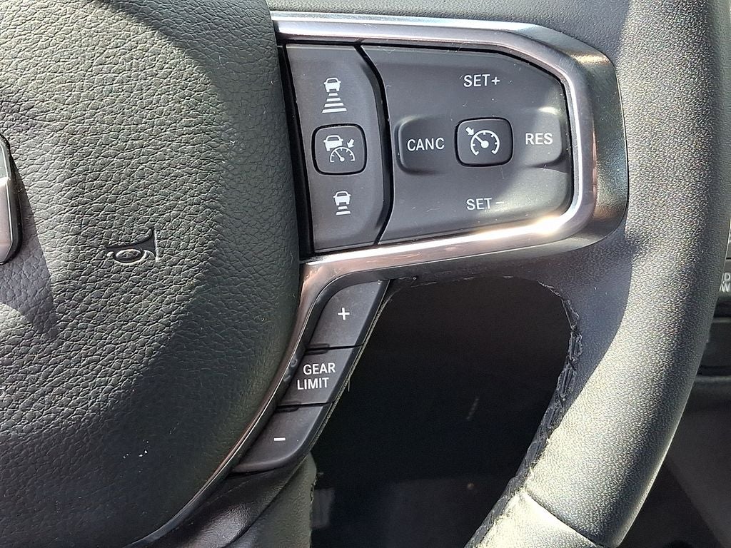 2025 RAM 1500 Laramie Crew Cab 4x4 5'7' Box