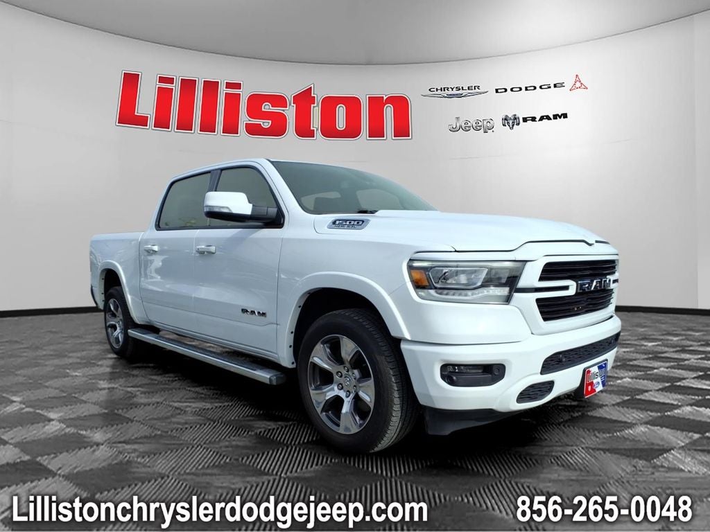 2020 RAM 1500 Laramie Crew Cab 4x4 5'7' Box