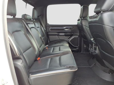 2020 RAM 1500 Laramie Crew Cab 4x4 5'7' Box
