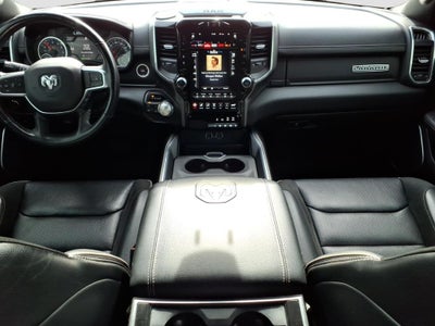 2020 RAM 1500 Laramie Crew Cab 4x4 5'7' Box