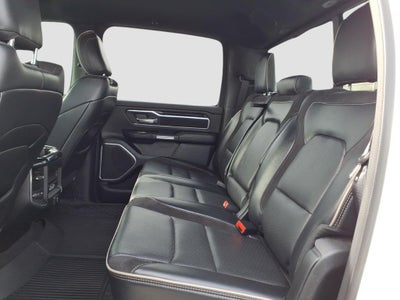 2020 RAM 1500 Laramie Crew Cab 4x4 5'7' Box