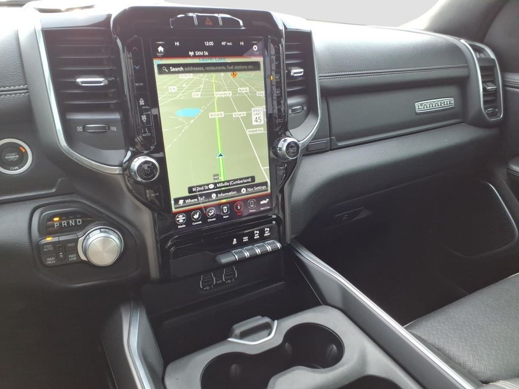 2020 RAM 1500 Laramie Crew Cab 4x4 5'7' Box