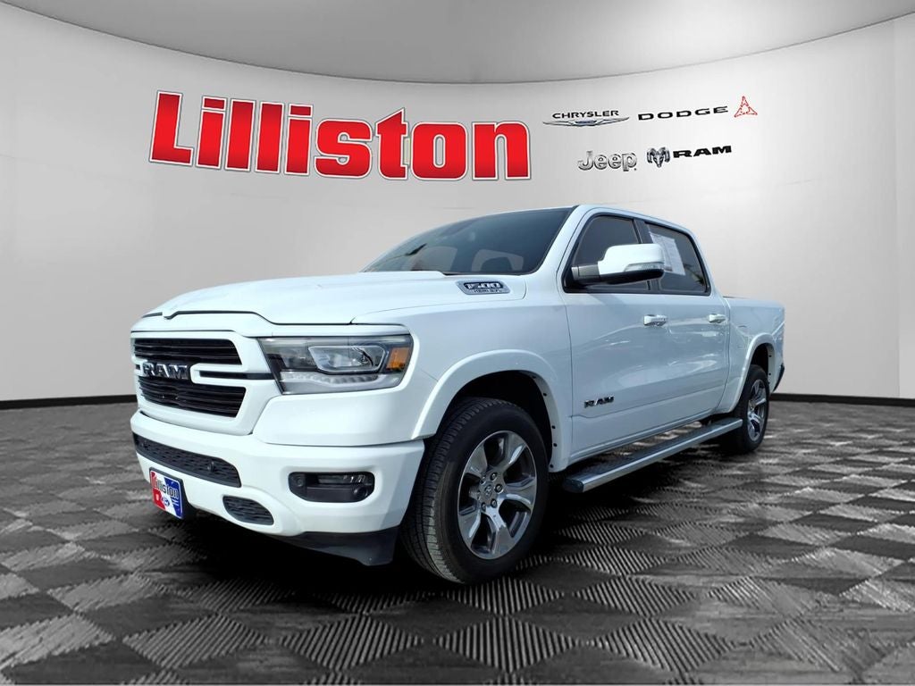 2020 RAM 1500 Laramie Crew Cab 4x4 5'7' Box