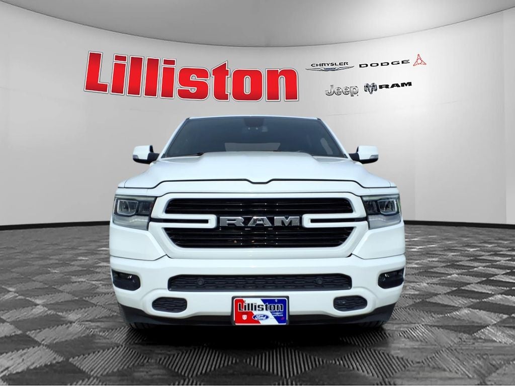2020 RAM 1500 Laramie Crew Cab 4x4 5'7' Box