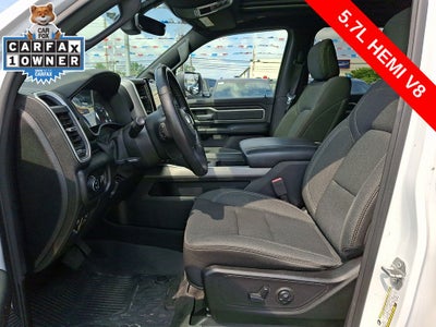 2020 RAM 1500 Big Horn Crew Cab 4x4 6'4' Box