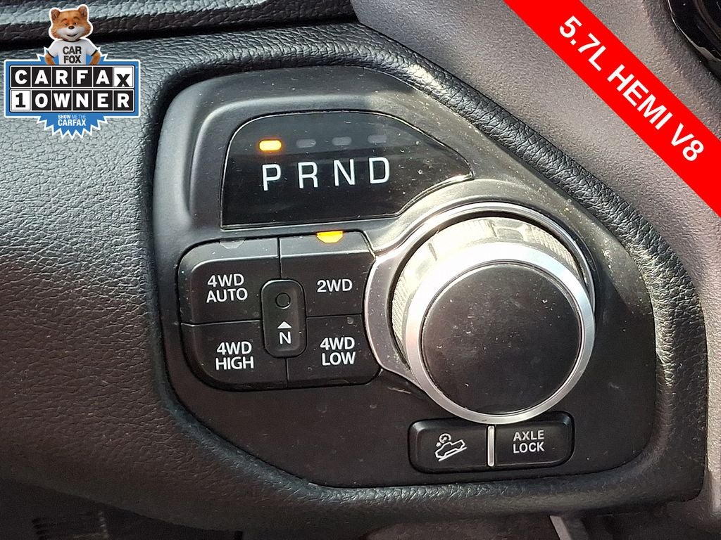 2020 RAM 1500 Big Horn Crew Cab 4x4 6'4' Box