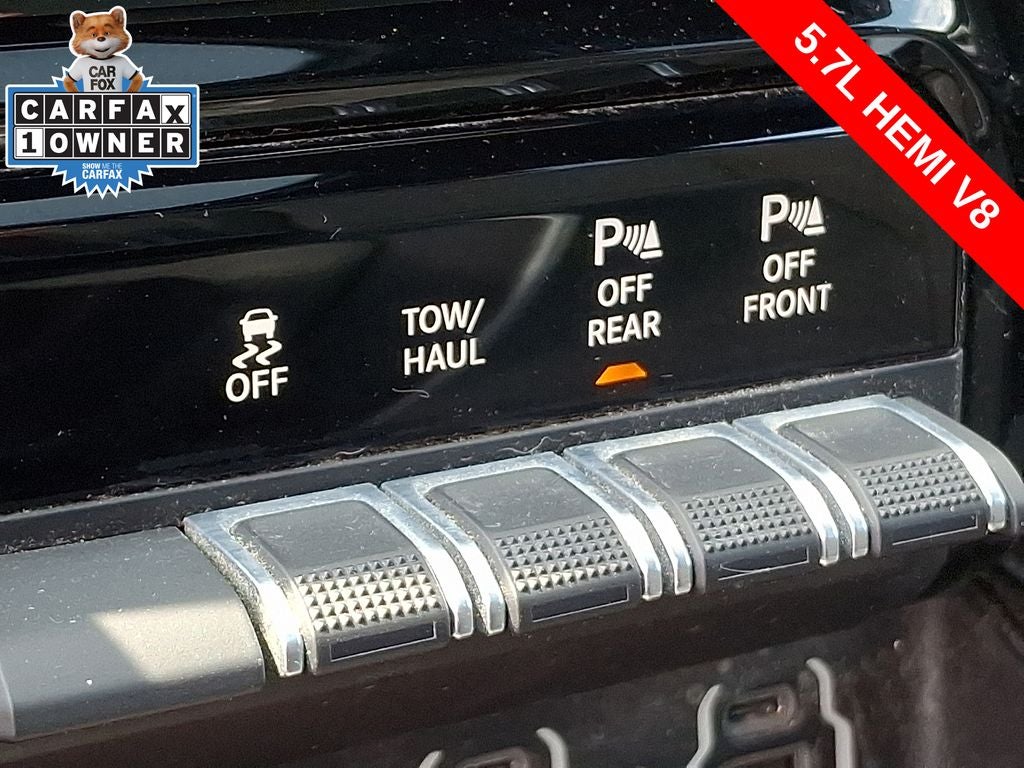 2020 RAM 1500 Big Horn Crew Cab 4x4 6'4' Box