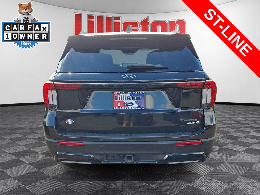 2025 Ford Explorer ST-Line