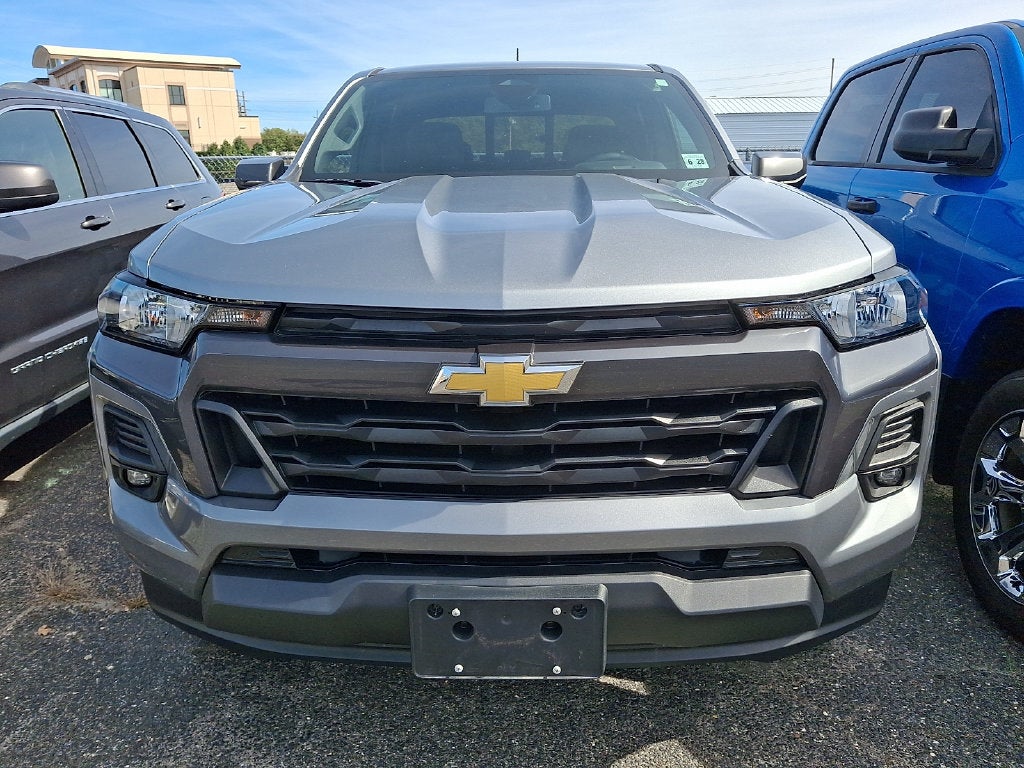 2023 Chevrolet Colorado 4WD Crew Cab Short Box LT