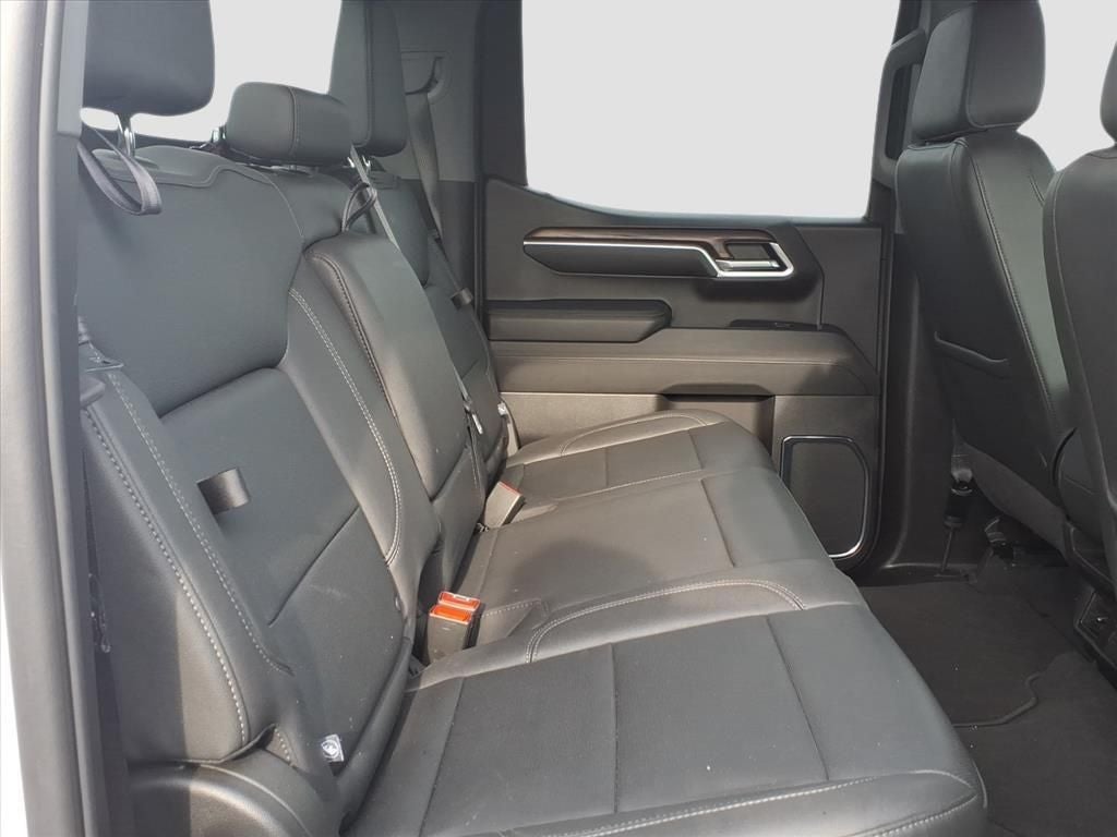 2024 GMC Sierra 1500 4WD Crew Cab Short Box SLT