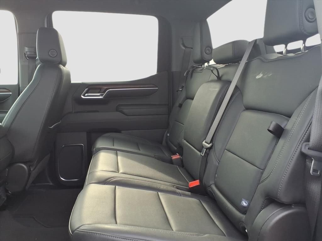 2024 GMC Sierra 1500 4WD Crew Cab Short Box SLT