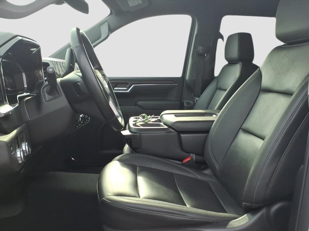 2024 GMC Sierra 1500 4WD Crew Cab Short Box SLT