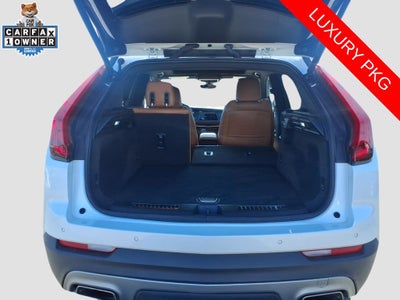 2022 Cadillac XT4 AWD Premium Luxury