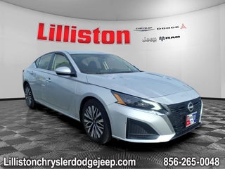 2023 Nissan Altima SV FWD