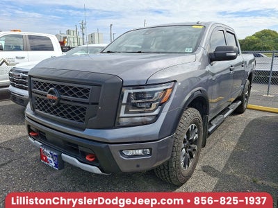 2021 Nissan TITAN Crew Cab PRO-4X 4x4