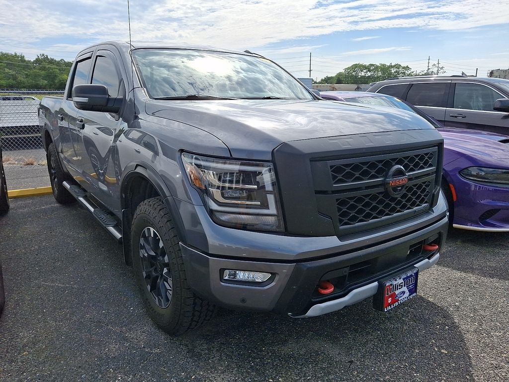 2021 Nissan TITAN Crew Cab PRO-4X 4x4