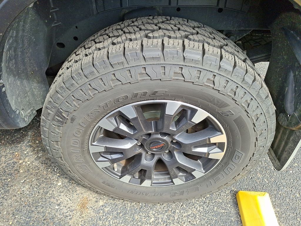 2021 Nissan TITAN Crew Cab PRO-4X 4x4