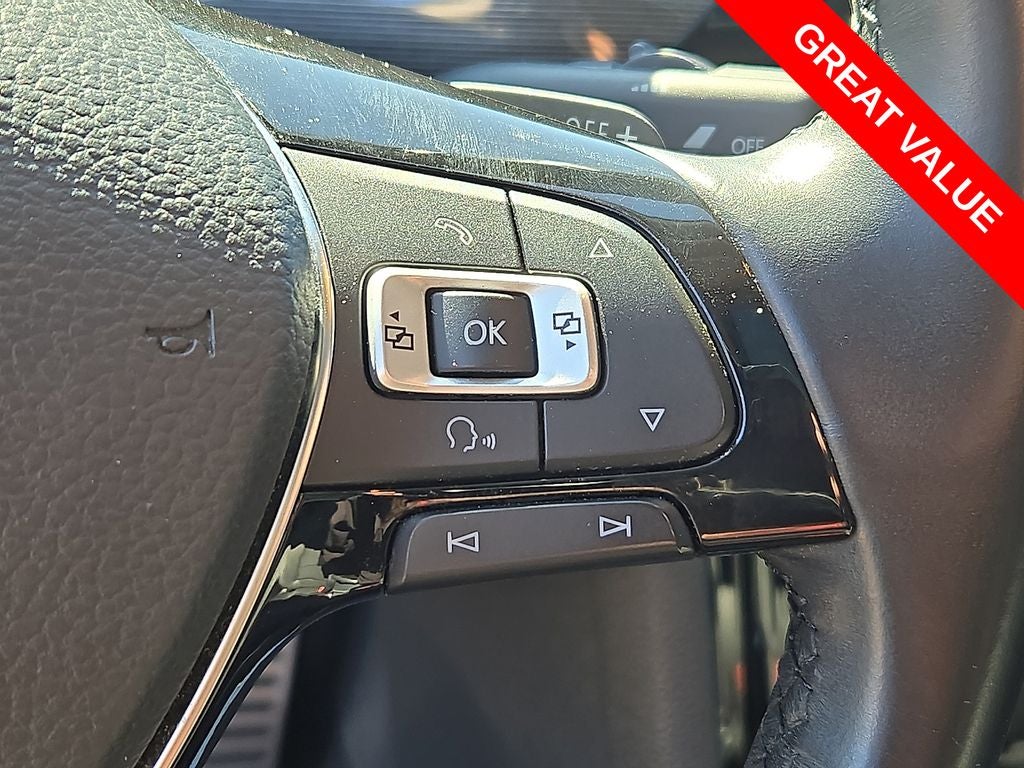 2020 Volkswagen Passat 2.0T R-Line