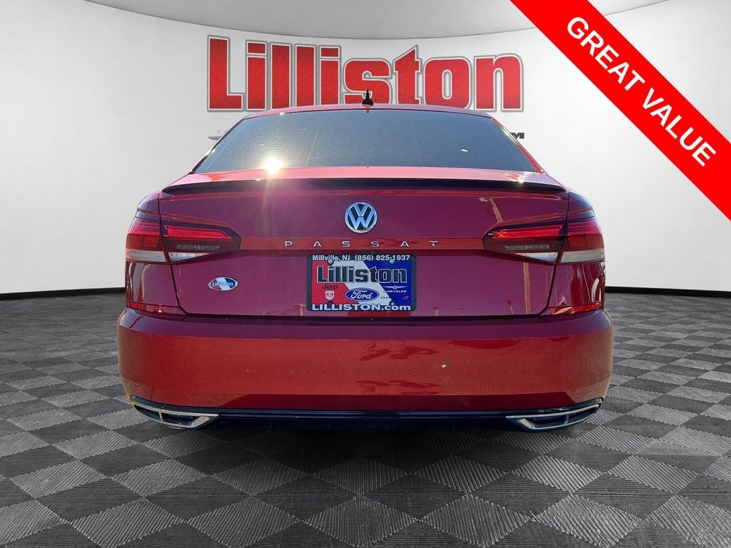 2020 Volkswagen Passat 2.0T R-Line