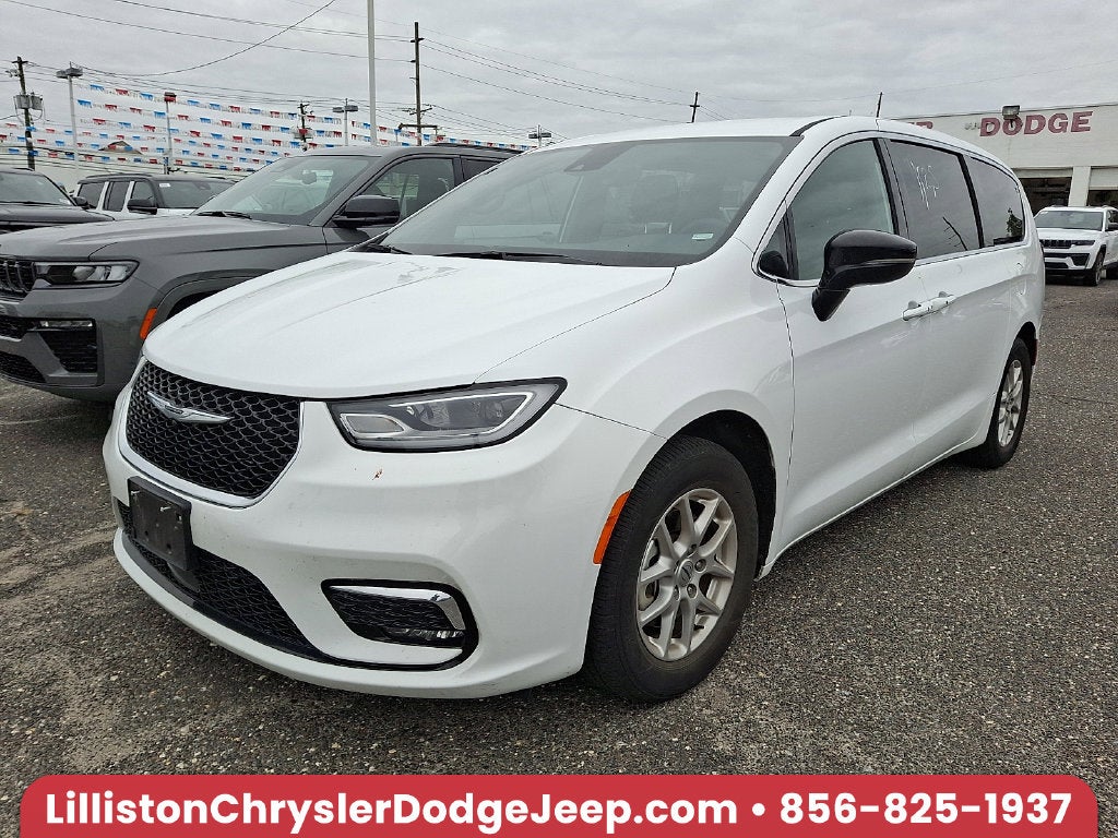 2025 Chrysler Pacifica