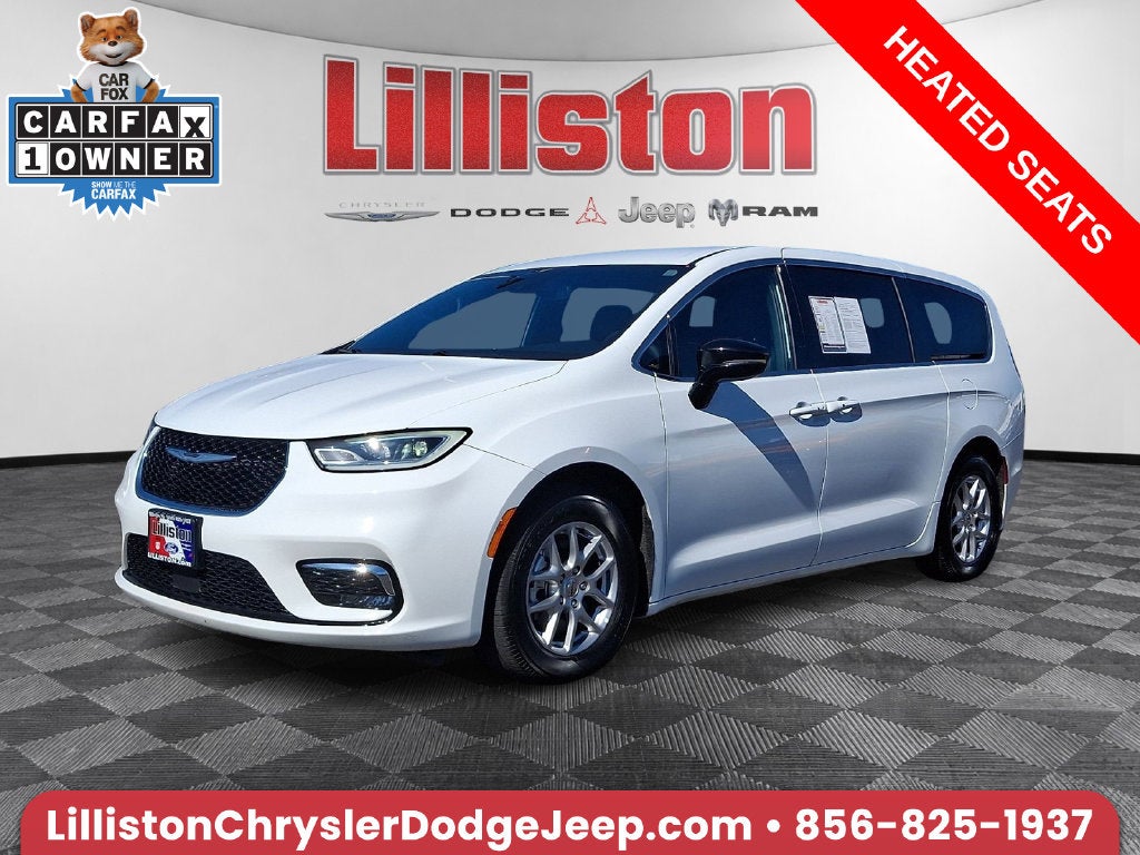 2025 Chrysler Pacifica Select