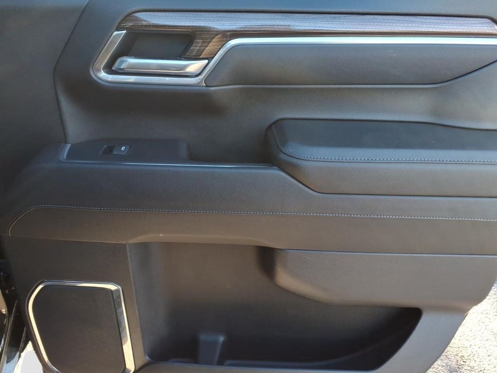 2025 Chevrolet Silverado 1500 4WD Crew Cab Standard Bed LT