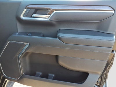 2025 Chevrolet Silverado 1500 4WD Crew Cab Standard Bed LT