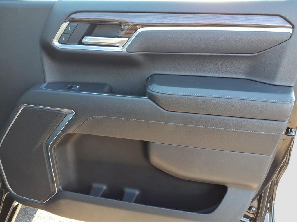 2025 Chevrolet Silverado 1500 4WD Crew Cab Standard Bed LT