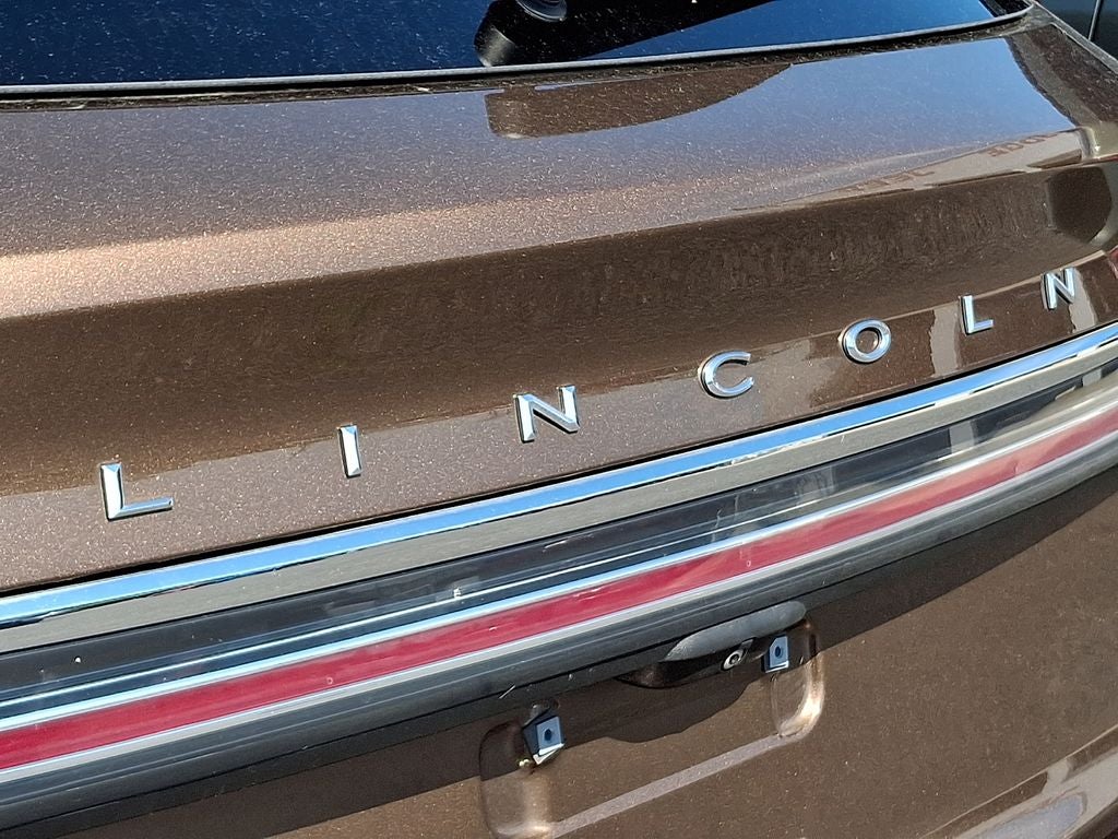 2022 Lincoln Nautilus Standard
