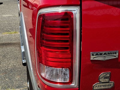 2018 RAM 3500 Laramie Crew Cab 4x4 6'4' Box