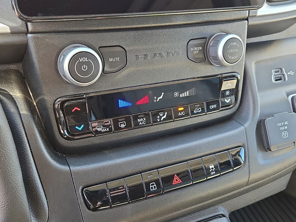 2024 RAM ProMaster 1500 Cargo Van SLT High Roof 136' WB