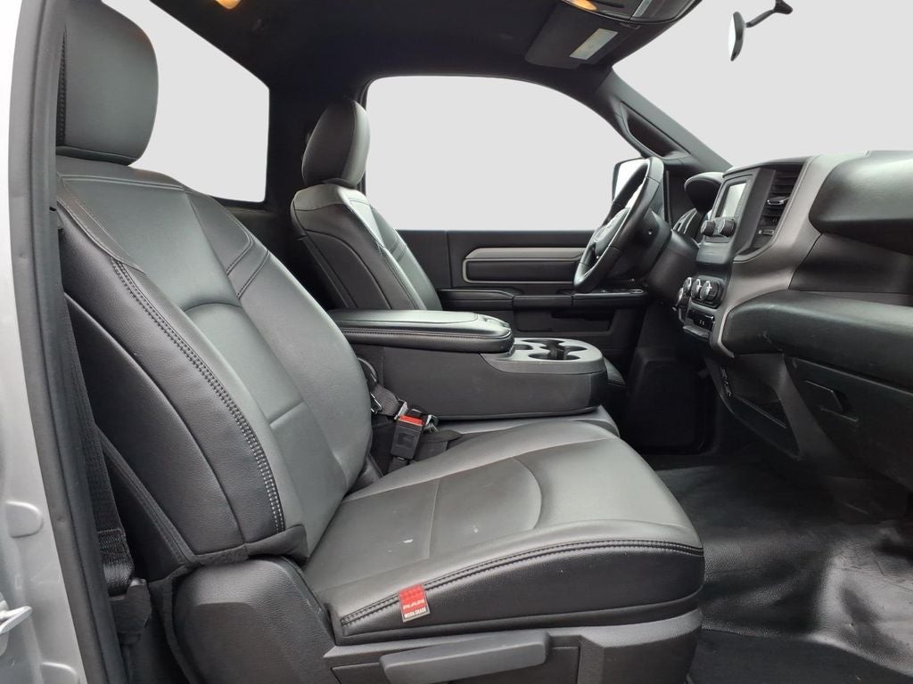 2023 RAM 2500 Tradesman Regular Cab 4x2 8' Box