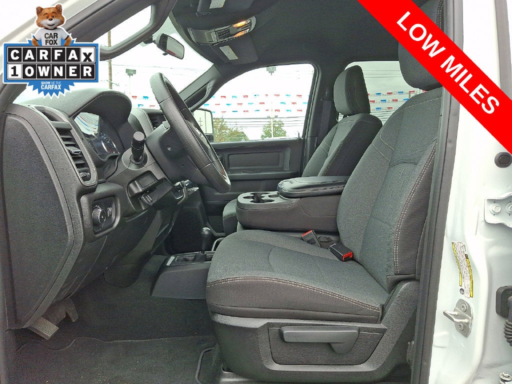 2024 RAM 2500 Tradesman Crew Cab 4x4 6'4' Box