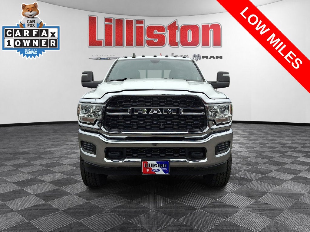 2024 RAM 2500 Tradesman Crew Cab 4x4 6'4' Box