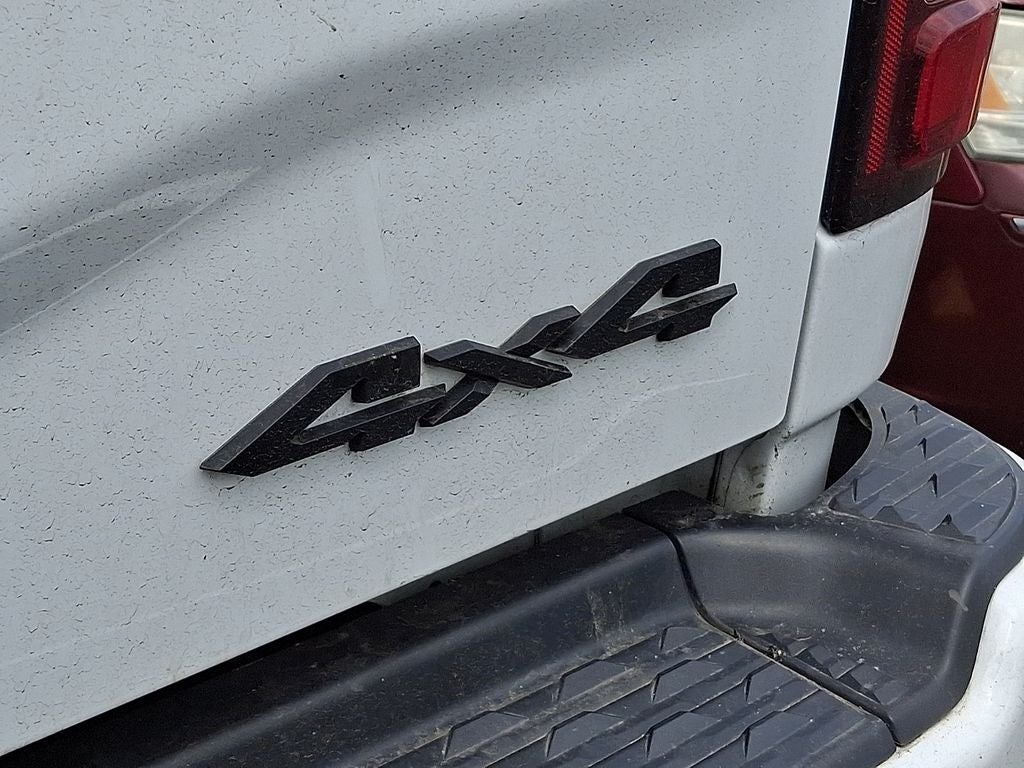 2022 RAM 2500 Big Horn Crew Cab 4x4 6'4' Box